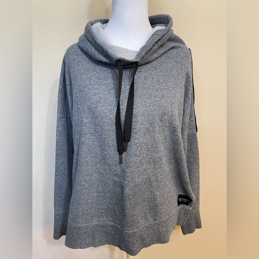 Calvin Klein Performance Gray Sweatshirt women’s Medium